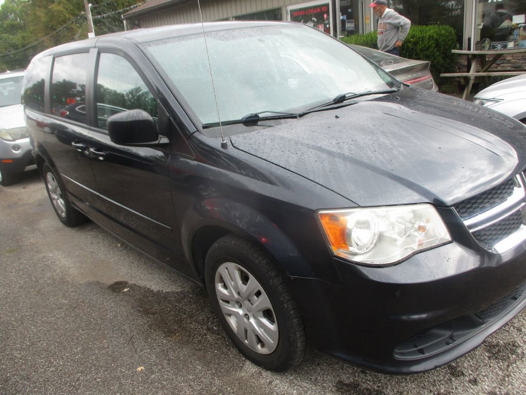 Used 2014 Dodge Grand Caravan SE w/ Quick Order Package 29E SE image 3