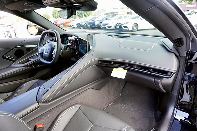 Used 2024 Chevrolet Corvette Stingray Preferred Cpe w/ Stealth Interior Trim Package RWD image 15
