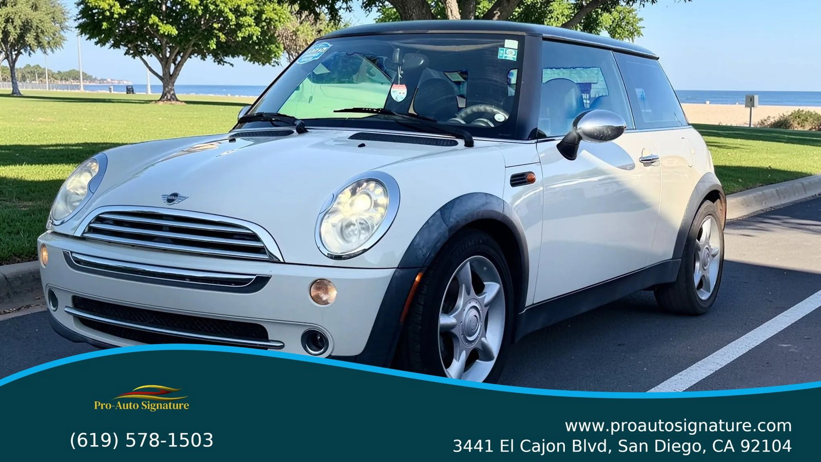 Used 2005 MINI Cooper Hardtop image 1