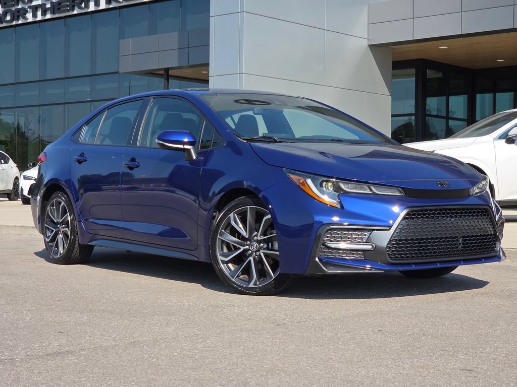Used 2020 Toyota Corolla SE FWD image 2