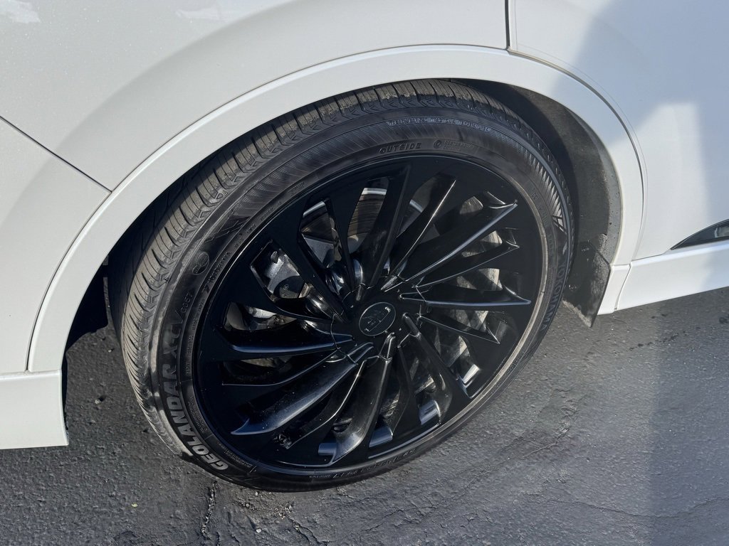 Used 2023 Lincoln Aviator Reserve w/ Equipment Group 201A image 9