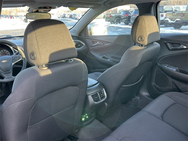 Used 2023 Chevrolet Malibu LT image 32