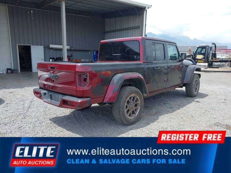 Used 2021 Jeep Gladiator Overland AWD/4WD image 7