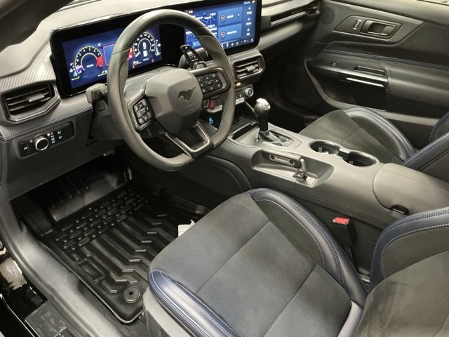 Used 2024 Ford Mustang Dark Horse image 11