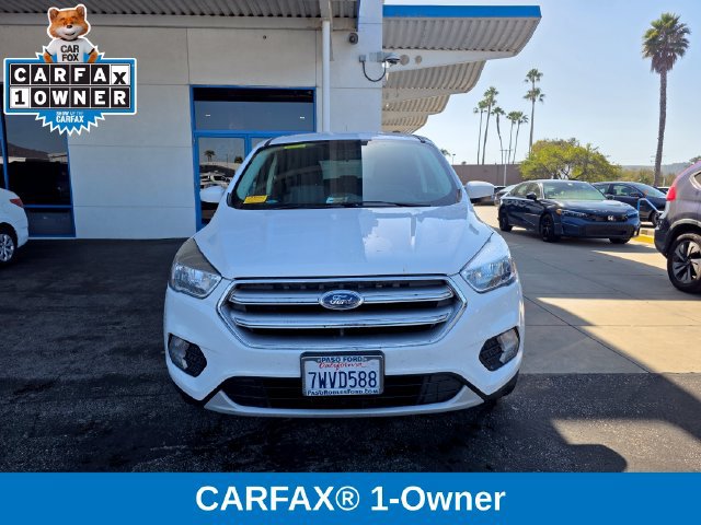 Used 2017 Ford Escape SE FWD image 2