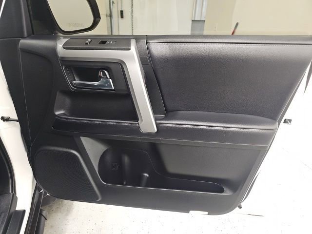 Used 2019 Toyota 4Runner SR5 image 34