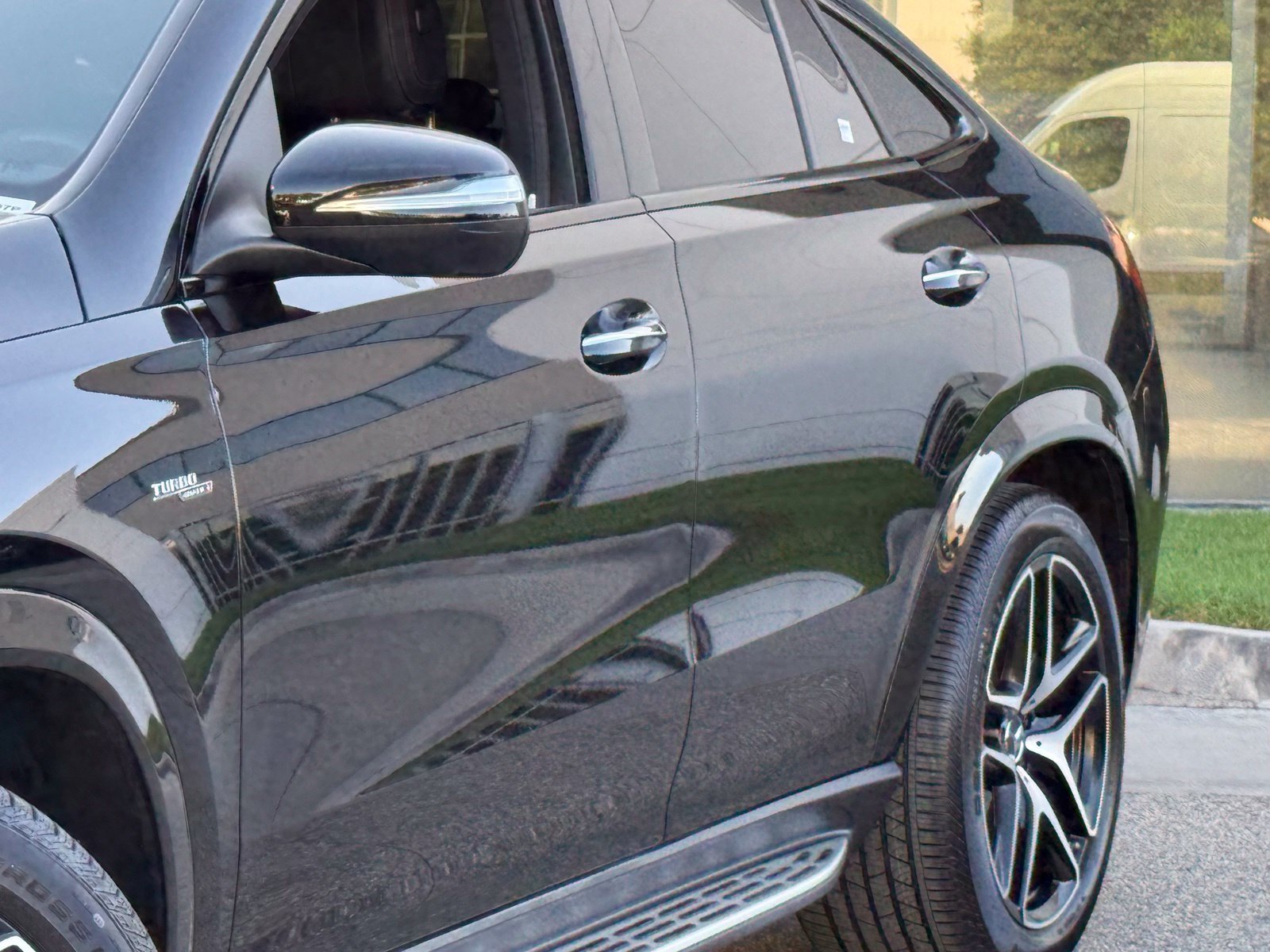 Used 2023 Mercedes-Benz GLE 53 AMG 4MATIC Coupe image 4
