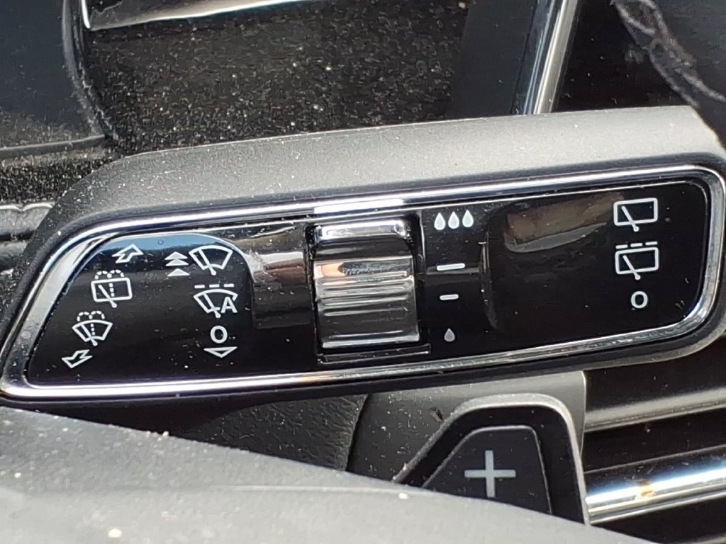 Certified 2024 Lincoln Corsair AWD w/ Equipment Group 101A image 21