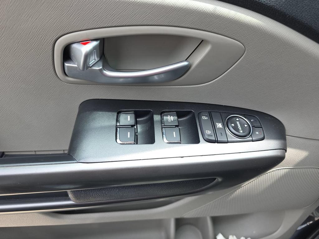 Used 2020 Kia Sedona EX FWD image 26