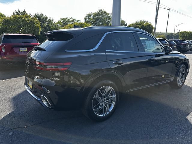 Used 2024 Genesis GV70 2.5T AWD/4WD image 5