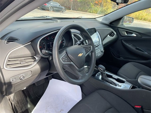 Used 2022 Chevrolet Malibu LT image 10