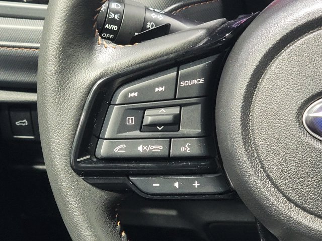 Used 2025 Subaru Forester Touring AWD/4WD image 26
