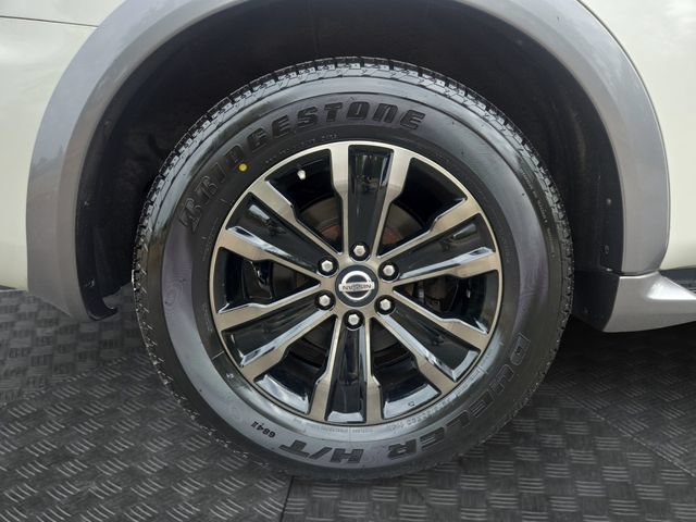 Used 2017 Nissan Armada Platinum w/ Captain Seat Package AWD/4WD image 39