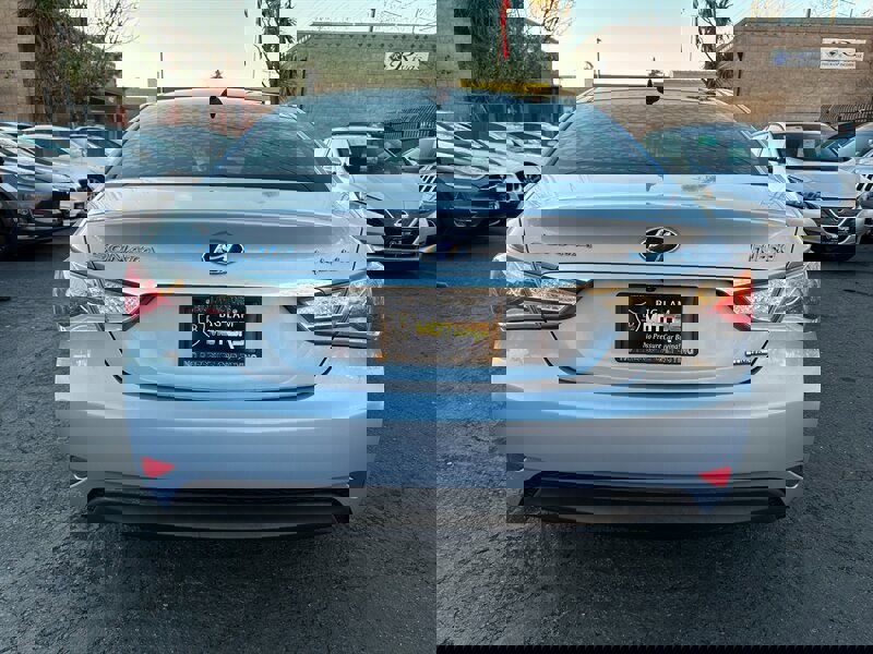 Used 2014 Hyundai Sonata Limited w/ Panoramic Sunroof Package 02 image 6