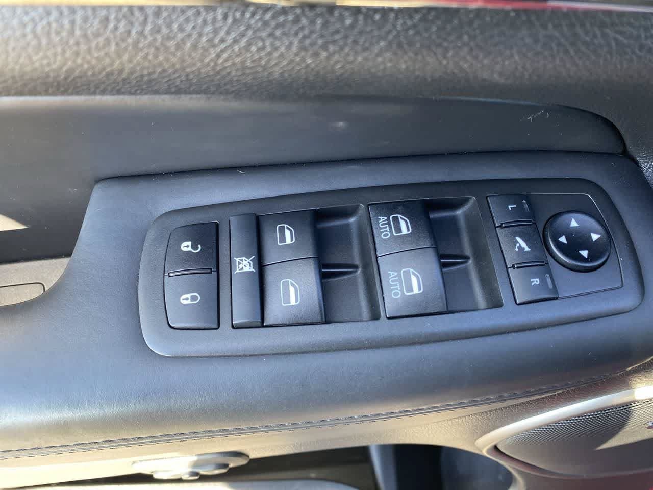 Used 2021 Jeep Grand Cherokee High Altitude AWD/4WD image 13