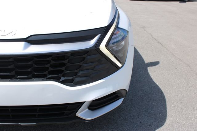 Used 2023 Kia Sportage LX FWD image 41