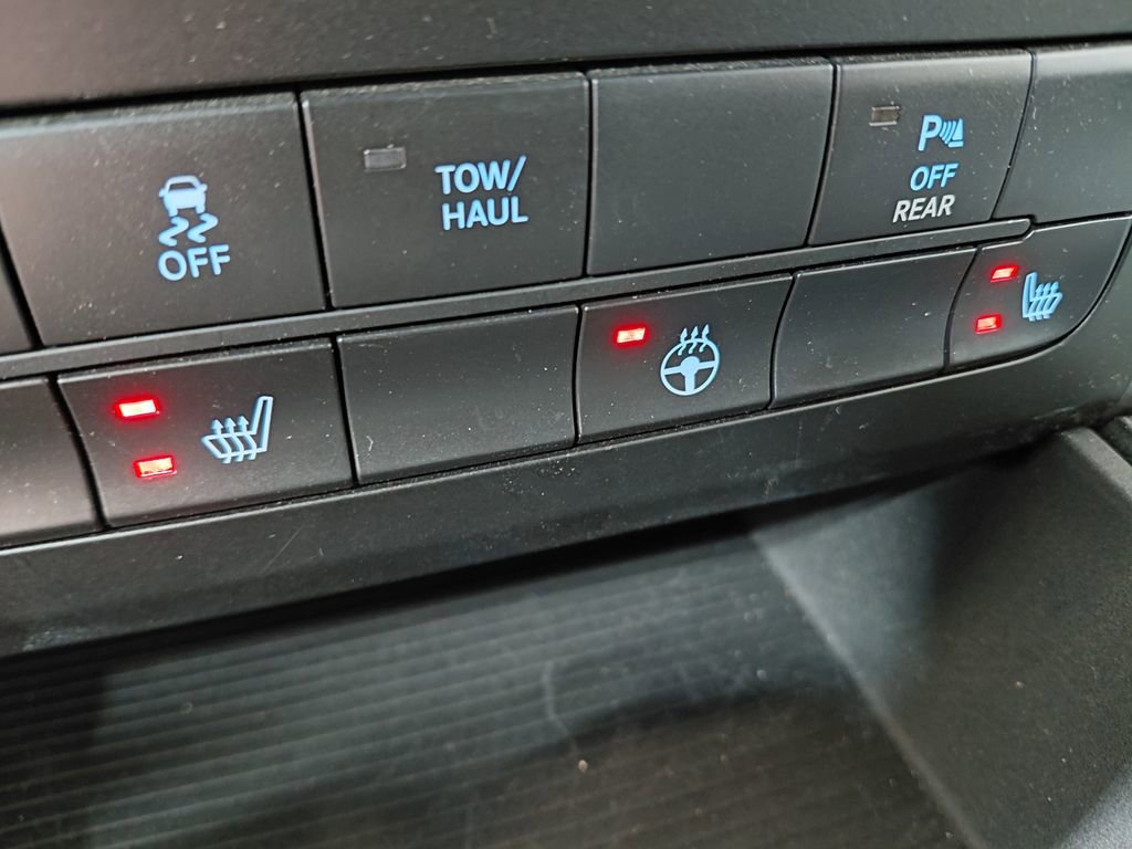 Certified 2022 RAM 1500 Classic Warlock w/ Electronics Group image 10