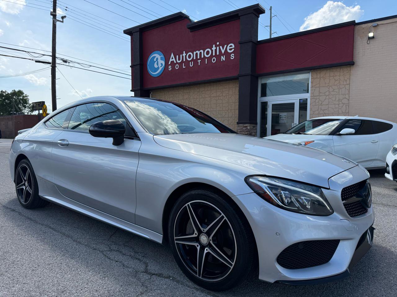 Used 2017 Mercedes-Benz C 300 4MATIC Coupe image 3