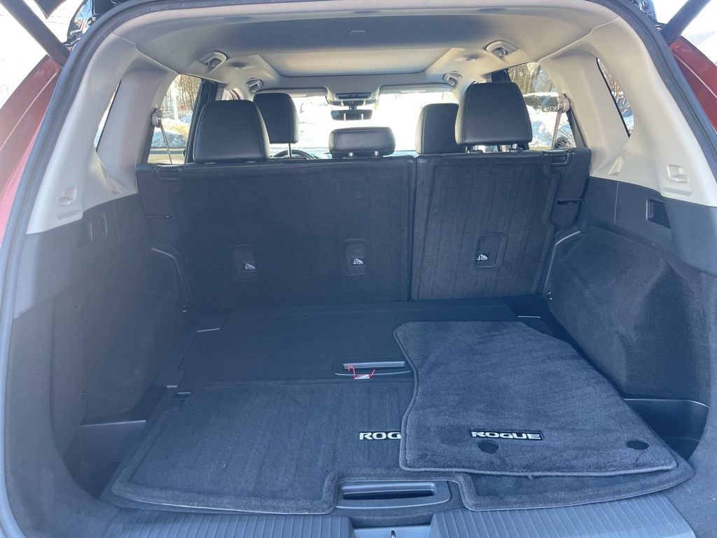 Certified 2022 Nissan Rogue Platinum w/ Head-Up Display Package image 21