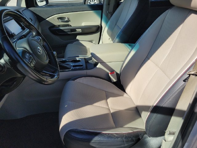 Used 2019 Kia Sedona EX FWD image 19