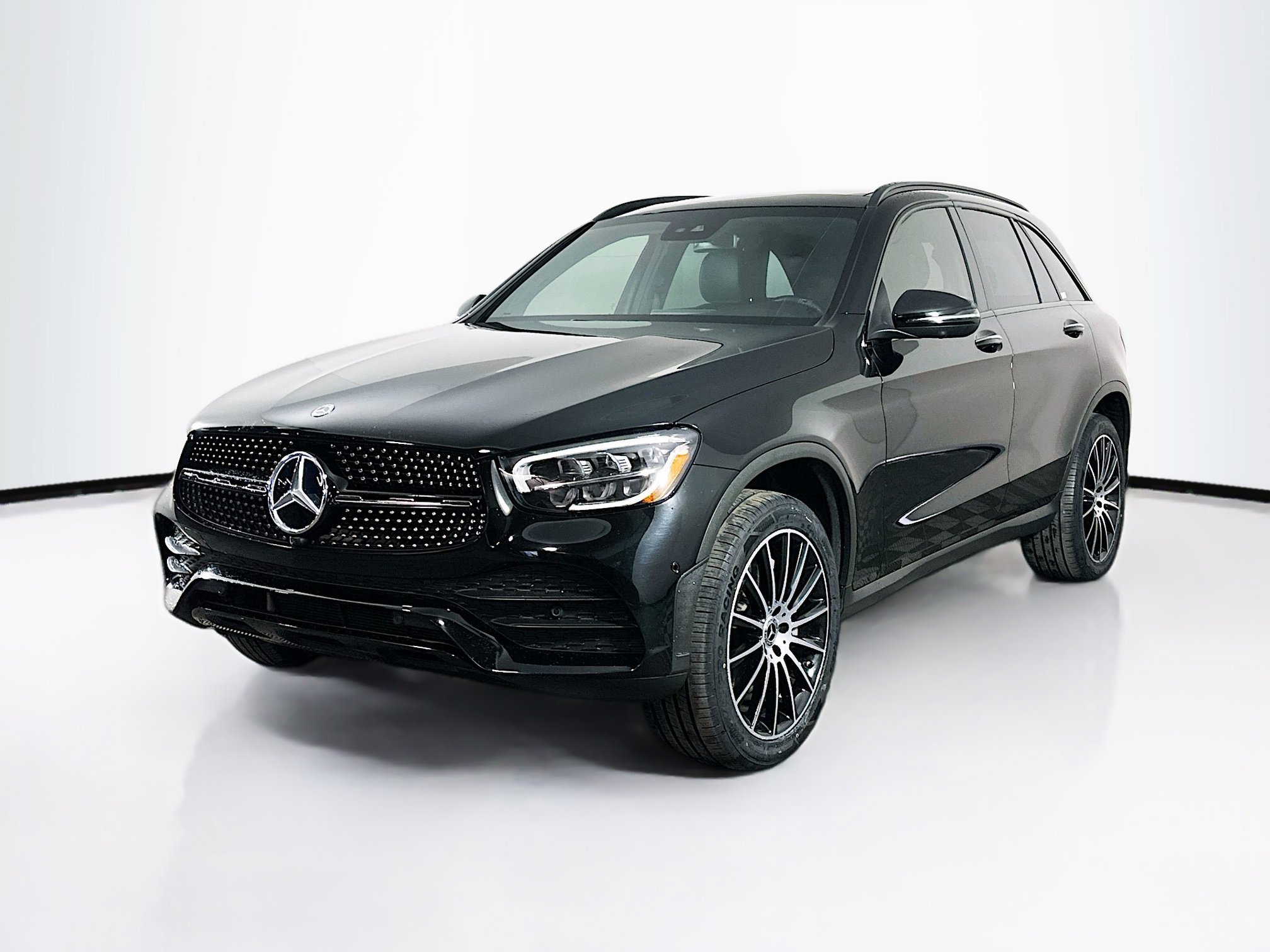 Used 2022 Mercedes-Benz GLC 300 image 3