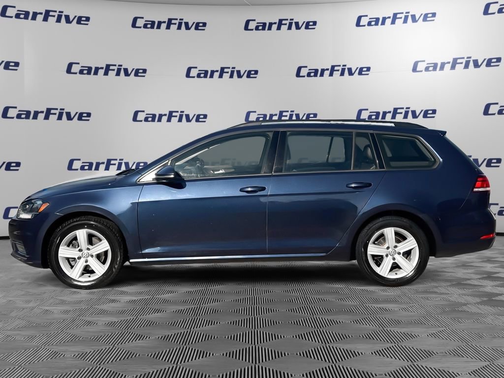 Used 2018 Volkswagen Golf SE image 2