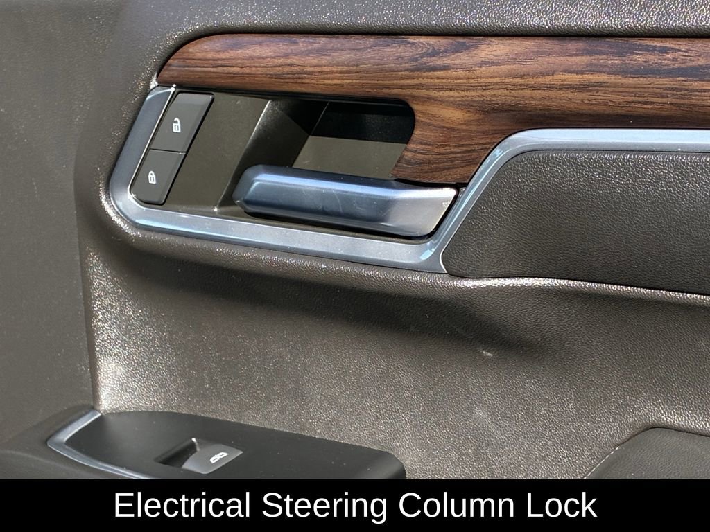 Used 2022 GMC Sierra 1500 SLT w/ SLT Convenience Package image 32