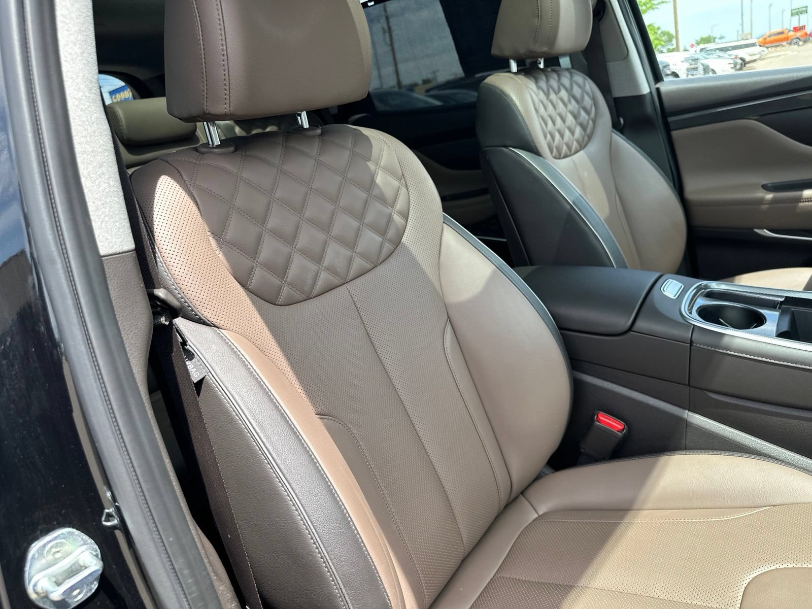 Used 2022 Hyundai Santa Fe Limited AWD/4WD image 40