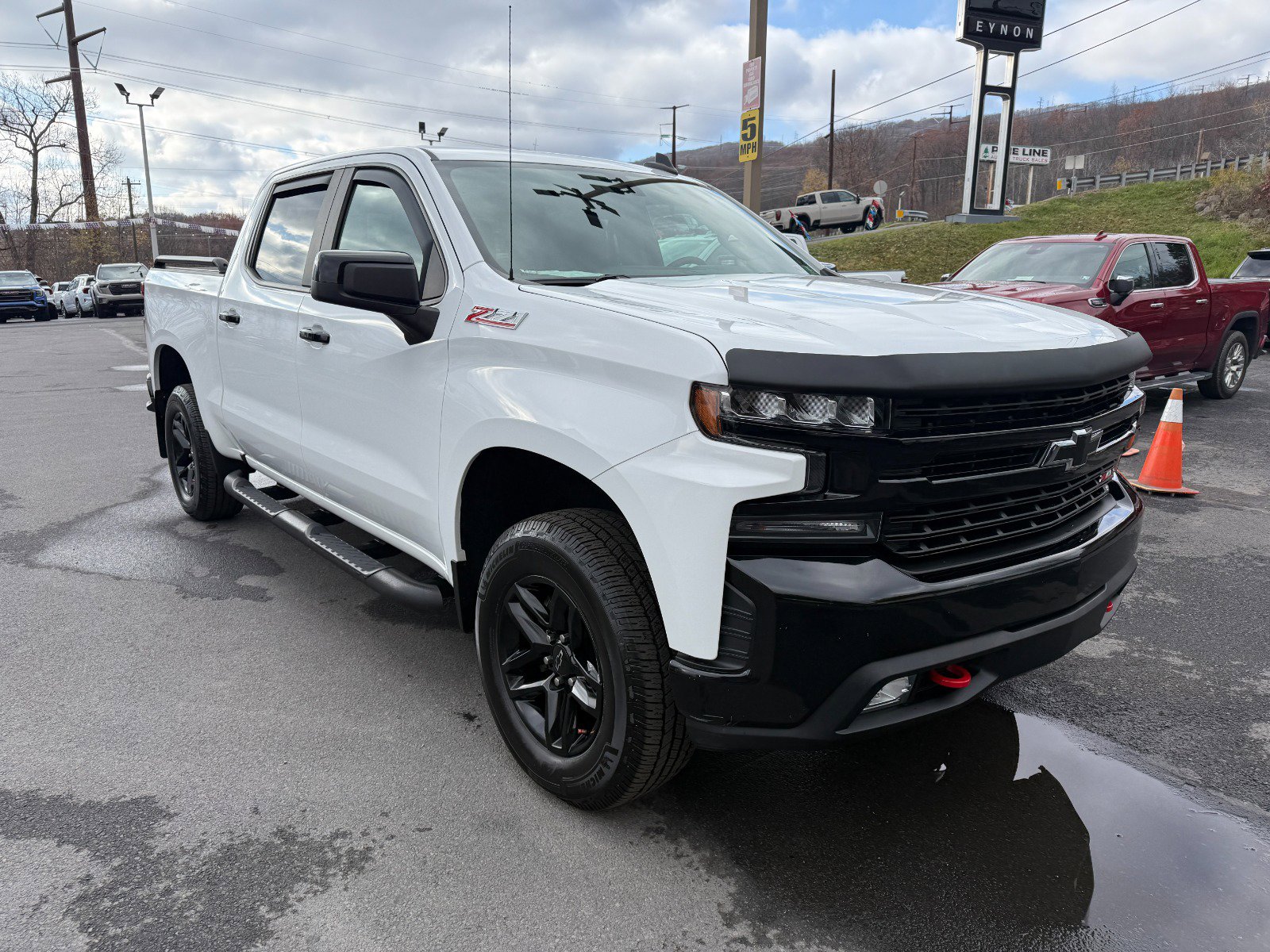 Used 2019 Chevrolet Silverado 1500 LT Trail Boss image 7
