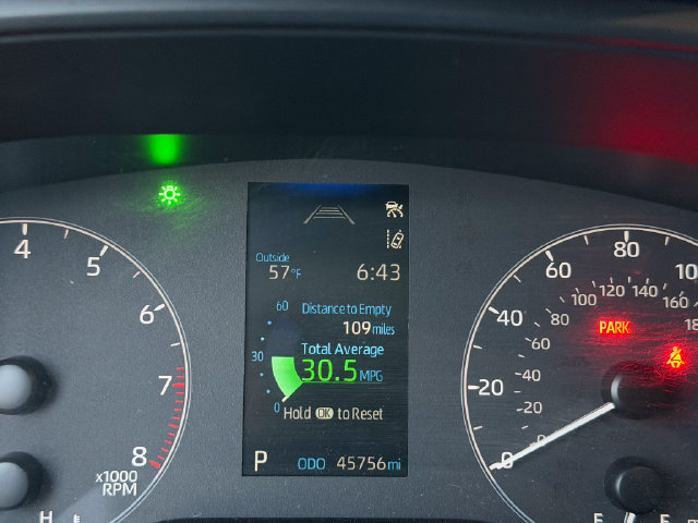 Used 2024 Toyota Corolla SE FWD image 11
