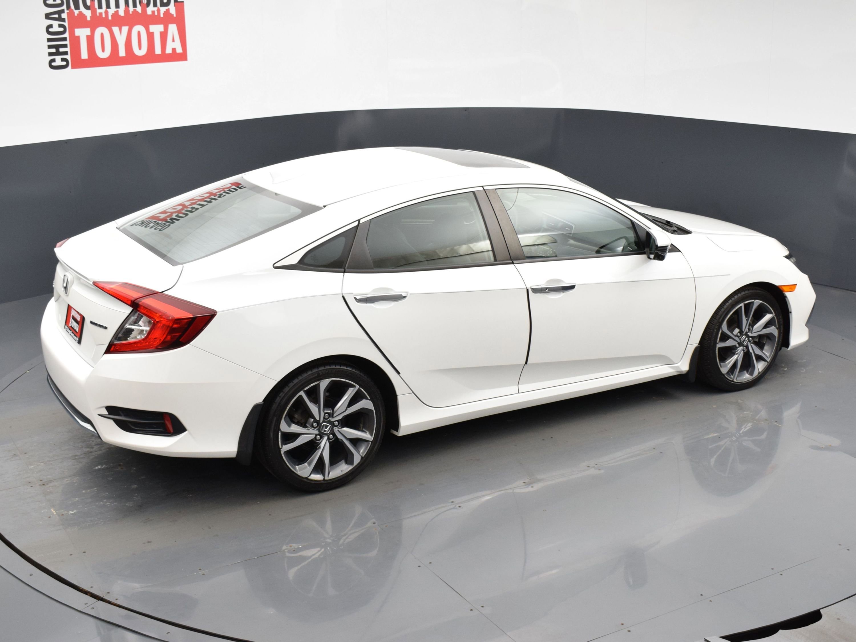 Used 2020 Honda Civic Touring image 25