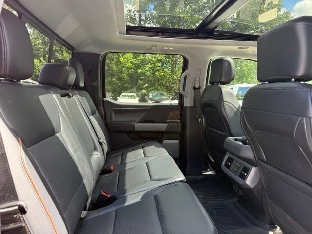Used 2025 Ford F350 Lariat w/ Lariat Ultimate Package AWD/4WD image 14