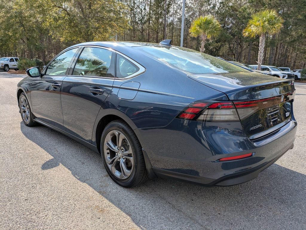Used 2023 Honda Accord EX image 6