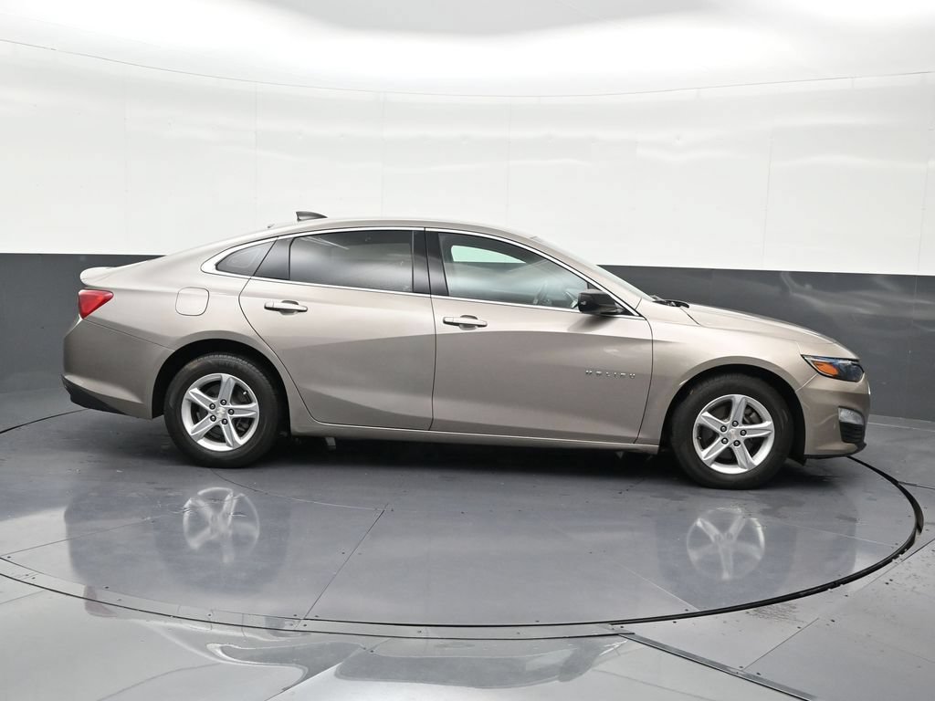 Used 2022 Chevrolet Malibu LS image 7