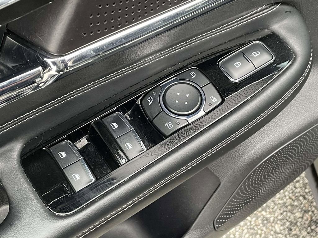 Used 2024 Lincoln Corsair Reserve image 15