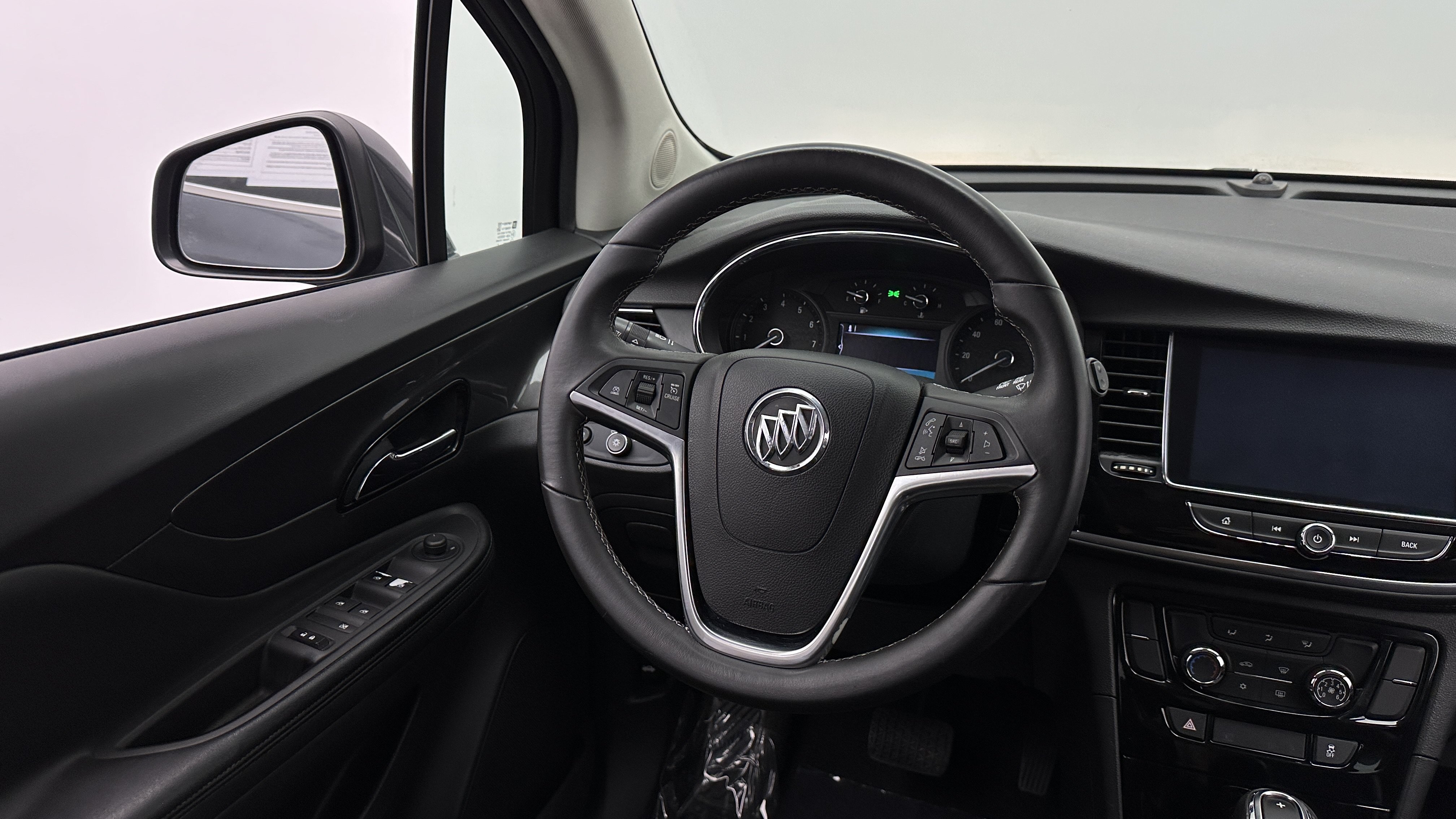 Used 2017 Buick Encore Preferred FWD image 27