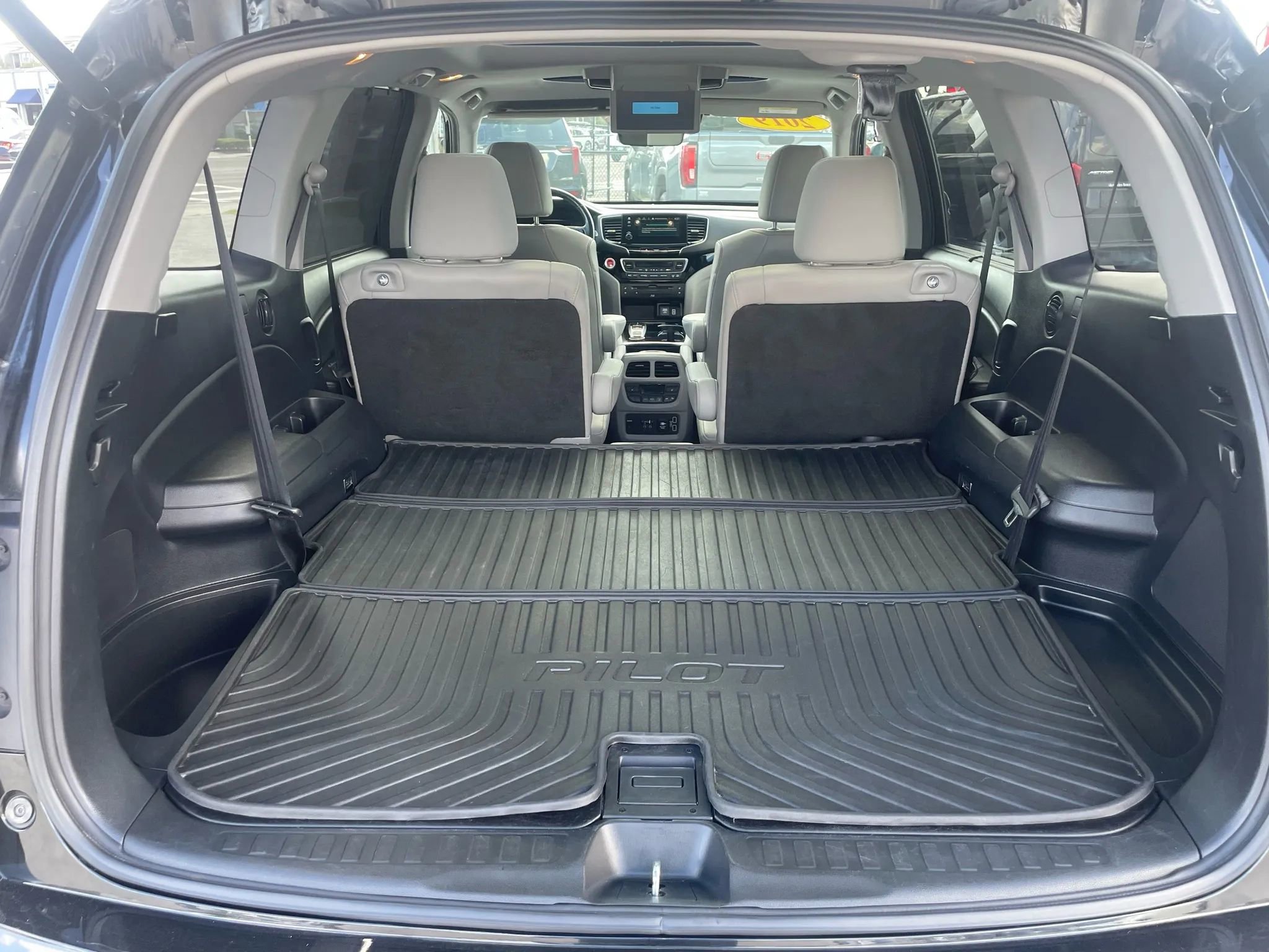 Used 2019 Honda Pilot Elite image 23
