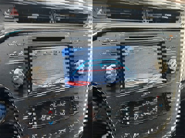 Used 2016 Toyota Avalon XLE Premium image 18