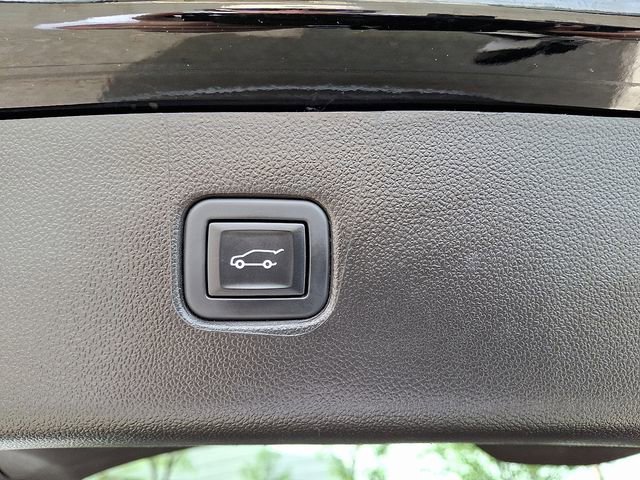 Used 2023 Chevrolet Blazer LT image 27