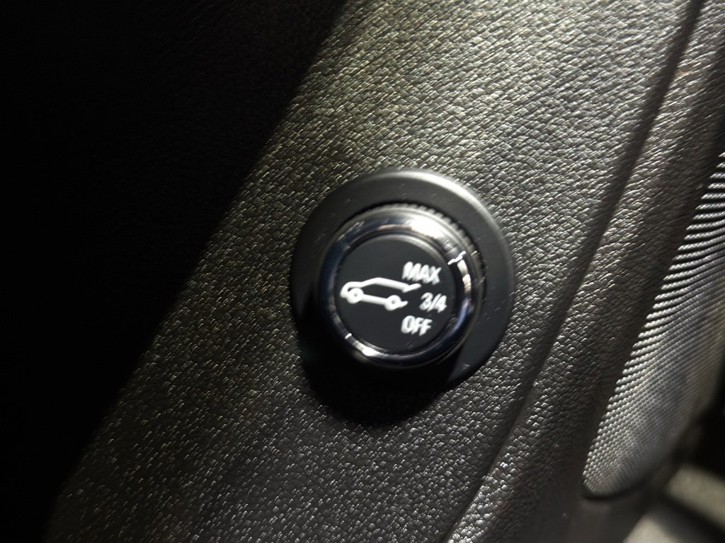 Used 2025 Chevrolet Blazer LT w/ Redline Edition image 34