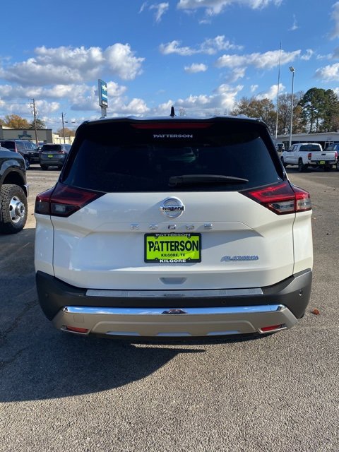 Used 2021 Nissan Rogue Platinum image 5