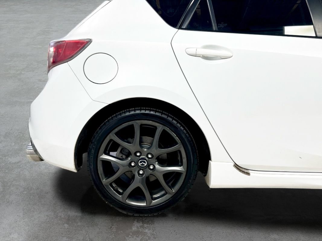 Used 2013 MAZDA MAZDA3 Touring FWD image 10