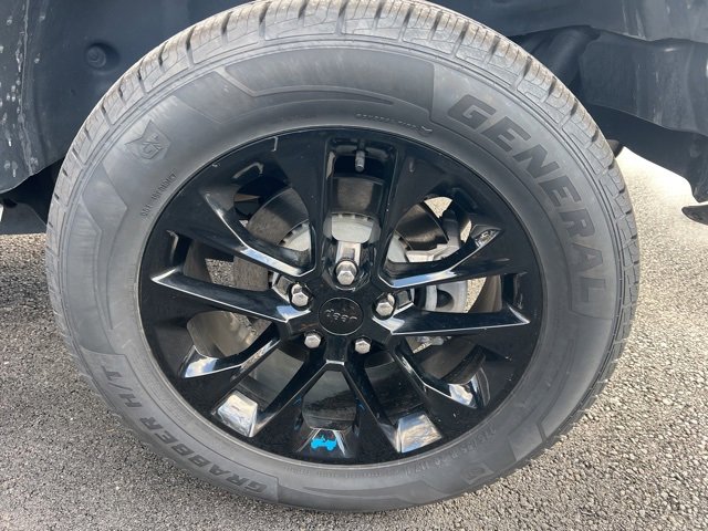 Used 2023 Jeep Wrangler Unlimited Sahara image 8