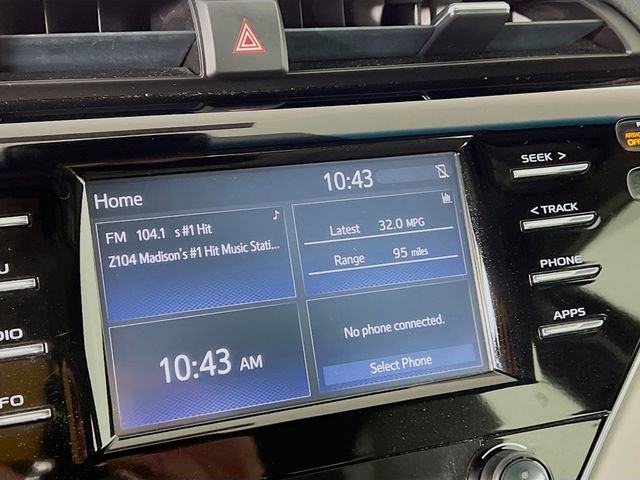 Used 2018 Toyota Camry SE image 12