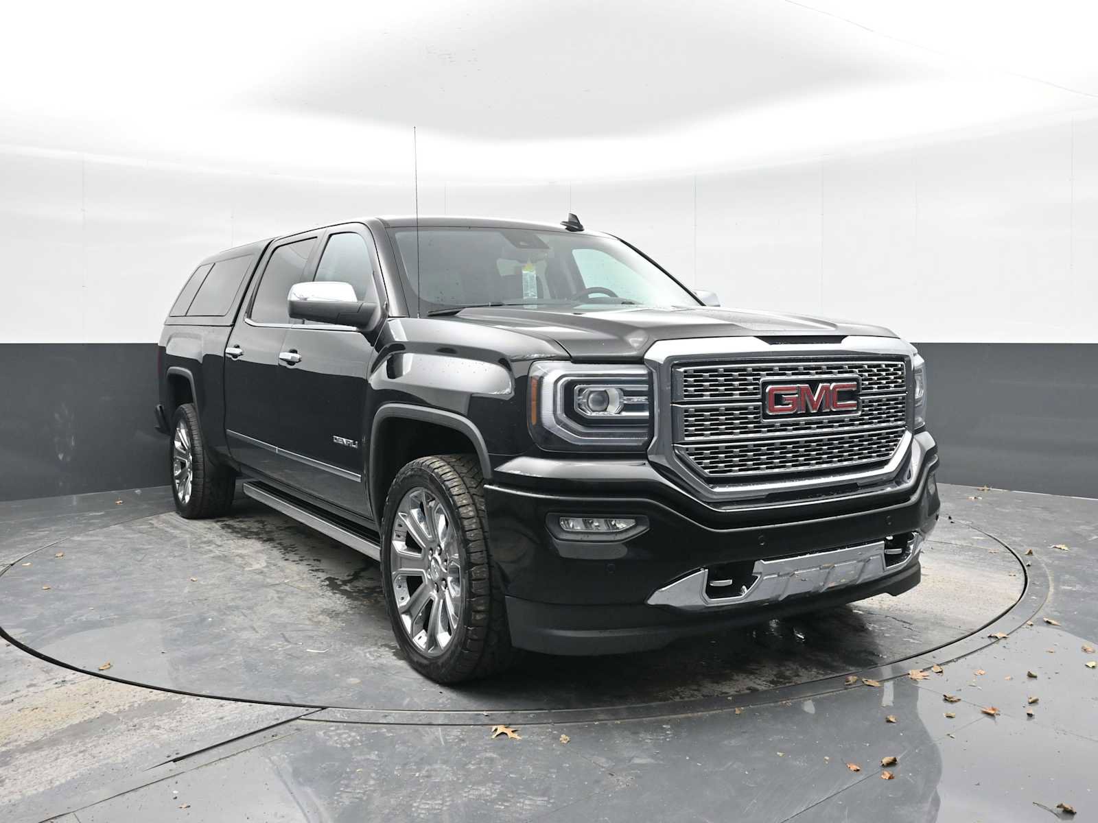 Used 2018 GMC Sierra 1500 Denali w/ Denali Ultimate Package image 1