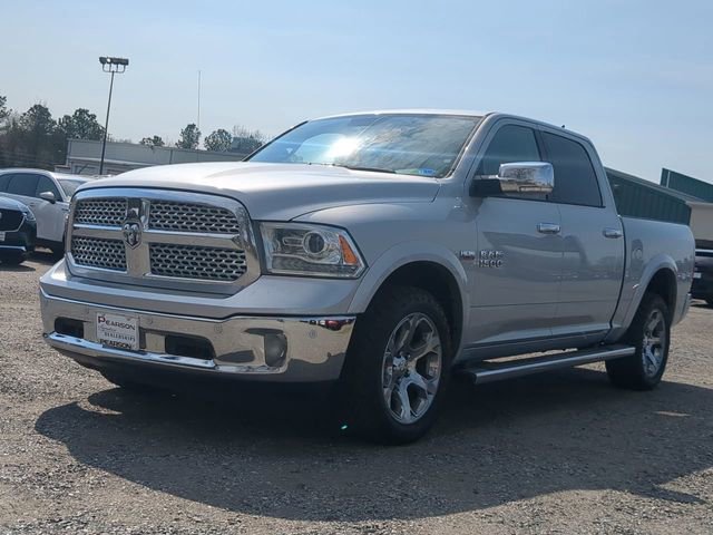 Used 2016 RAM 1500 Laramie w/ Convenience Group AWD/4WD image 9