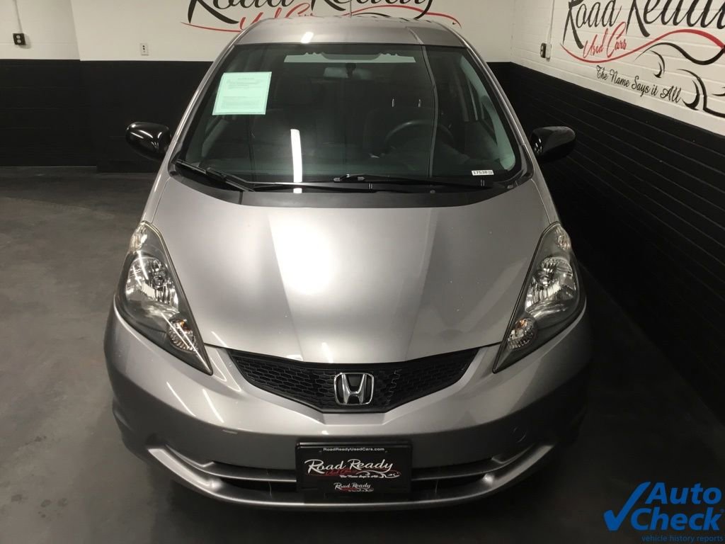 Used 2010 Honda Fit image 4