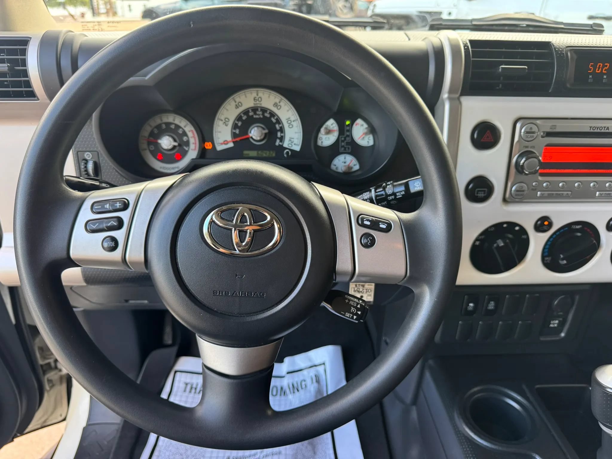Used 2013 Toyota FJ Cruiser 2WD w/ Convenience Pkg image 14