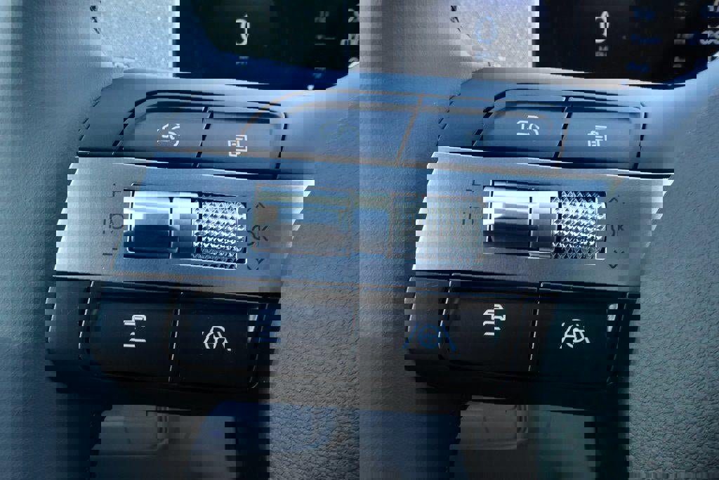 New 2026 Hyundai Tucson Limited image 11