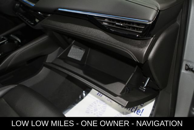 Used 2024 Buick Envision Preferred AWD/4WD image 24